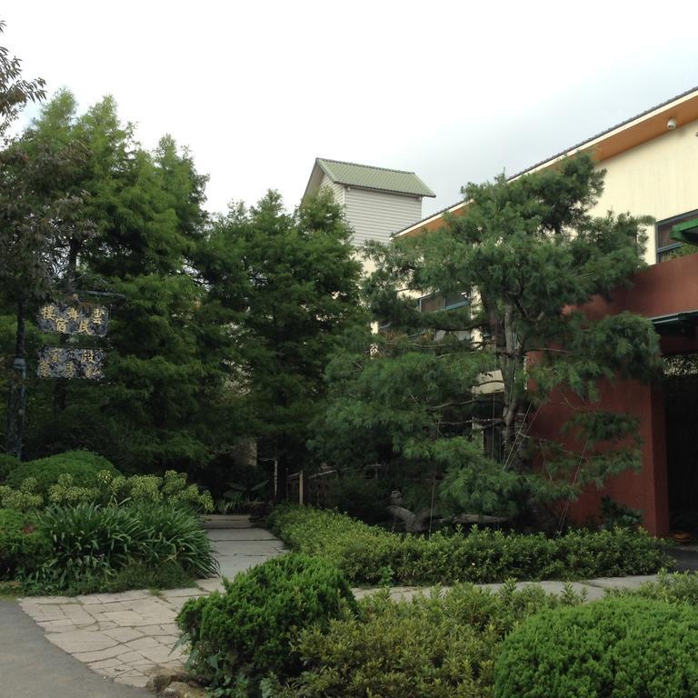 Yun Wu B&B Renai Exteriör bild
